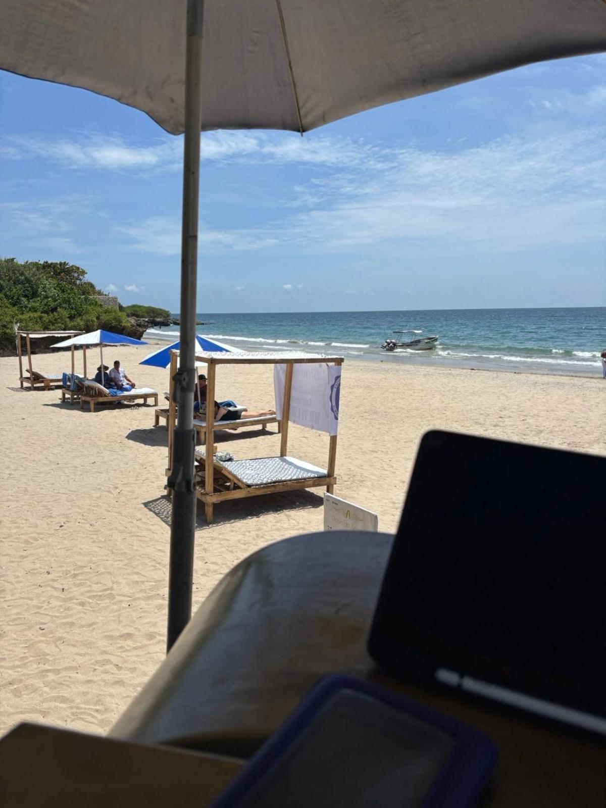 Playa Del Angel Cartagena